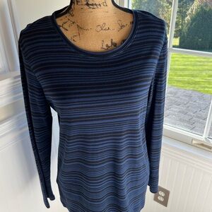 Ladies Eddie Bauer Long Sleeved Top